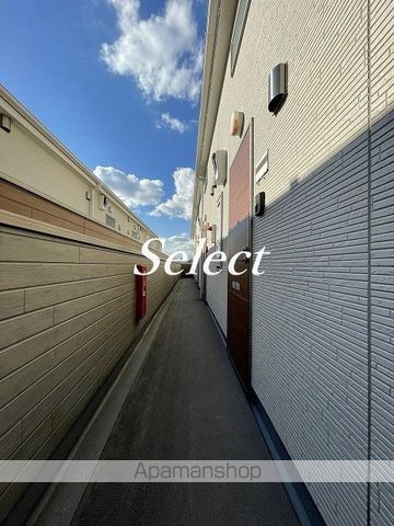 ヒルズ山手Ｂ棟のロビー