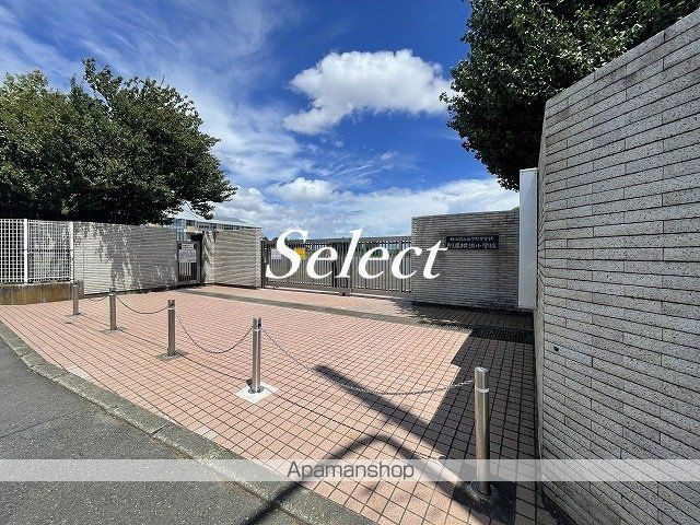 横浜市中区鷺山のアパートの周辺|横浜国立大学教育人間科学部附属横浜小学校 小学校 471m 