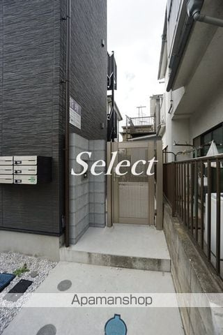 ダイヤモンドテラス山手のエントランス