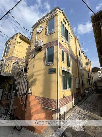横浜市西区西戸部町２丁目のアパート