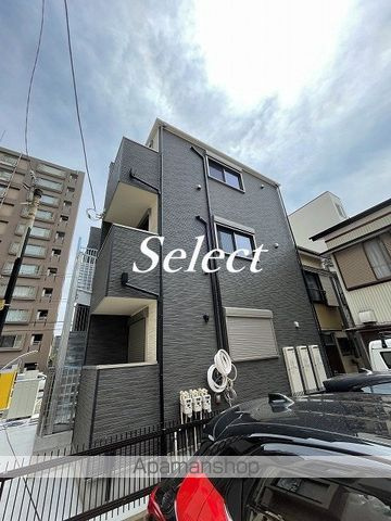 ラソルティ横浜の外観