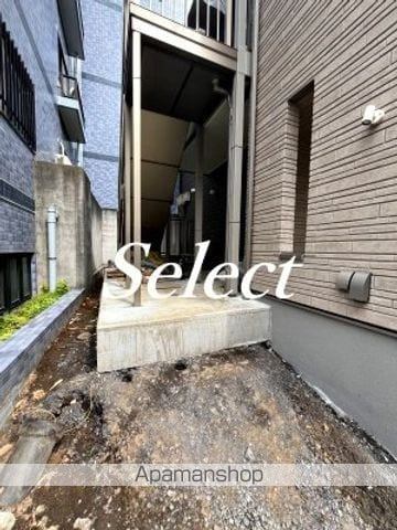 ＶＩＬＬＡ　ＴＡＳＳＯ　桜木町のエントランス