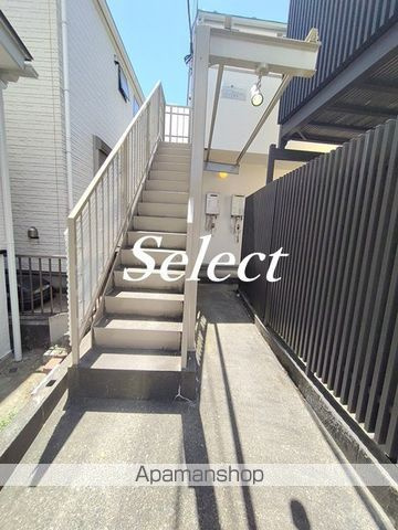 エムズ横浜のエントランス
