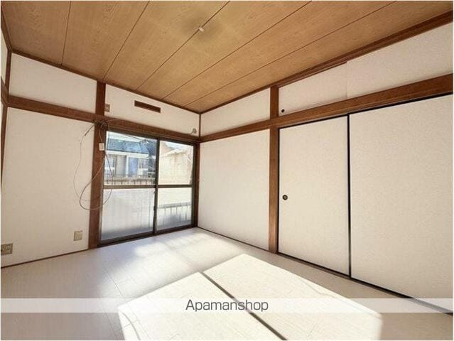 コーポ肥田の内装