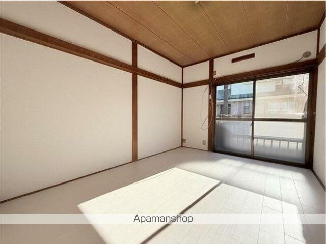 コーポ肥田の内装