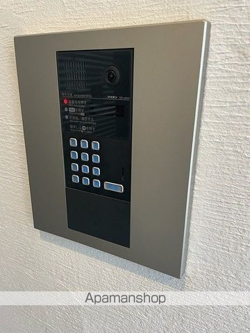 無添加ＴＳＵＮＡＧＵのエントランス