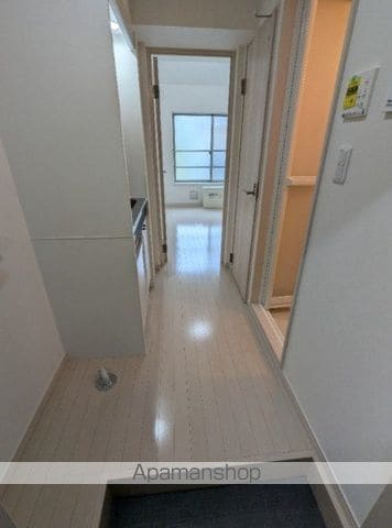 リブ新子安の内装