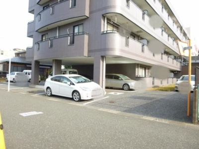 【駐車場】 | アルファークレスト