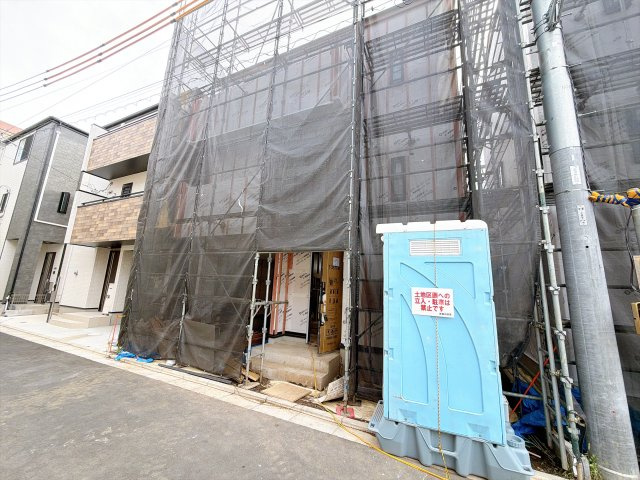 ハートフルタウン さいたま市中央区新中里1の前面道路含む現地写真