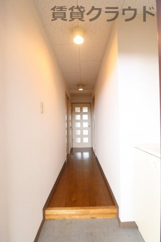 ノーブルナガシマの玄関|同じ建物の別のお部屋の写真になります！