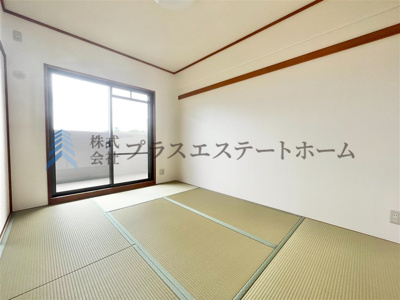 【和室】 | ルネ神戸宮川町さくら坂 | リビングとつながる和室♪様々な使い方ができます♪