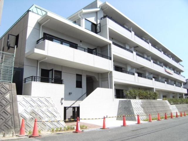 メゾンユートピアＡＲＡＫＩの外観
