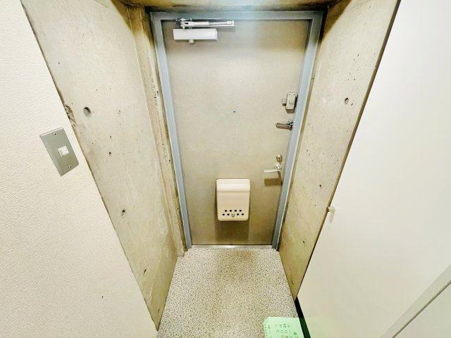 アクチュエールホシノの玄関