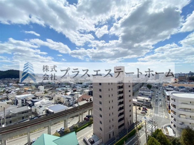 【その他】 | 藤和しらさぎハイタウンB棟　 | ◎11階建ての最上階♪
◎LDKから姫路城が望めます♪
◎昨年複層ガラス窓枠リフォーム済♪
◎最上階につき通風良好♪
◎近隣商業施設充実でお買い物も楽々便利♪
