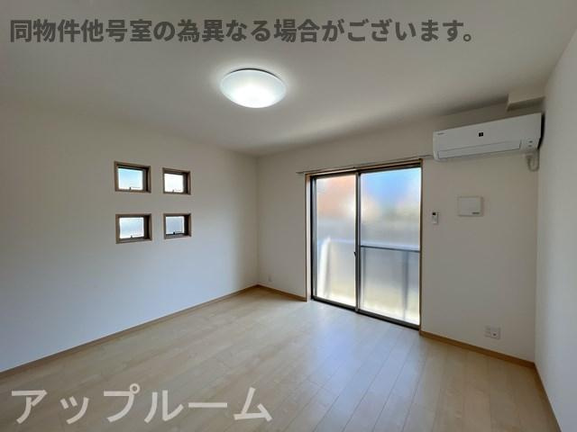 クレール　新守山の居間・リビング
