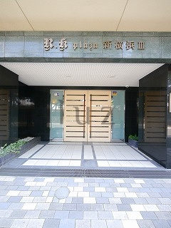 アールケープラザ新横浜Ⅲのエントランス