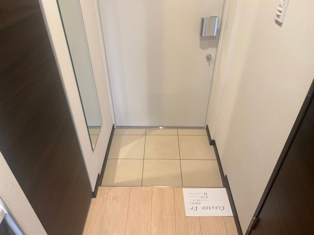 GENOVIA世田谷砧green veilの玄関|明るい玄関です