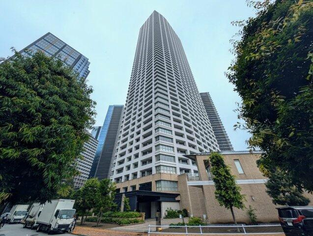 ザ・パークハウス西新宿タワー６０の外観