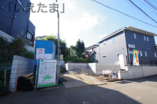 【防犯設備】 | 【仲介手数料無料！！】稲城市平尾2丁目　新築戸建て（全1棟）1号棟　5980万円 | 玄関扉はカードキー対応
