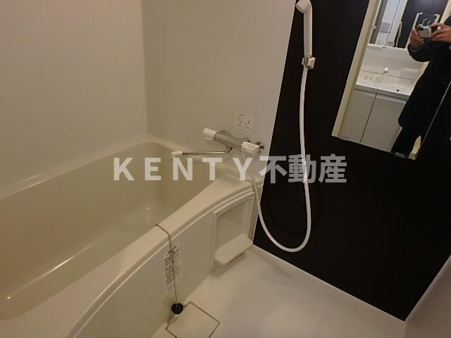 【浴室】 | ＬｉｖｅＦｌａｔ不動前 | 落ち着いた空間のお風呂です
