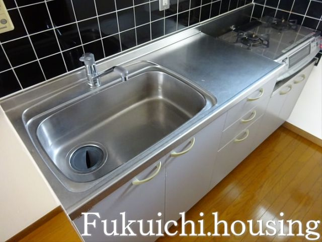 アルパイン松原のキッチン