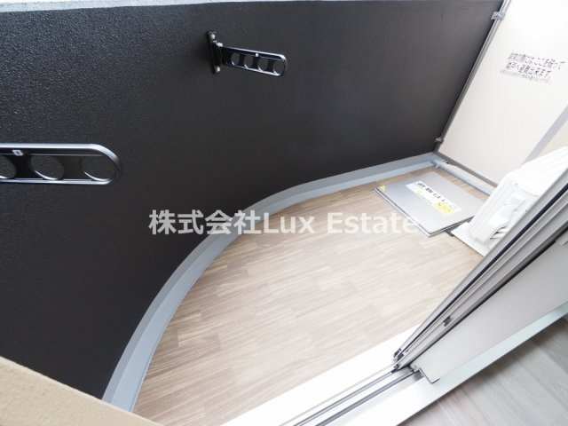 セレニテ谷町四丁目アリエのバルコニー