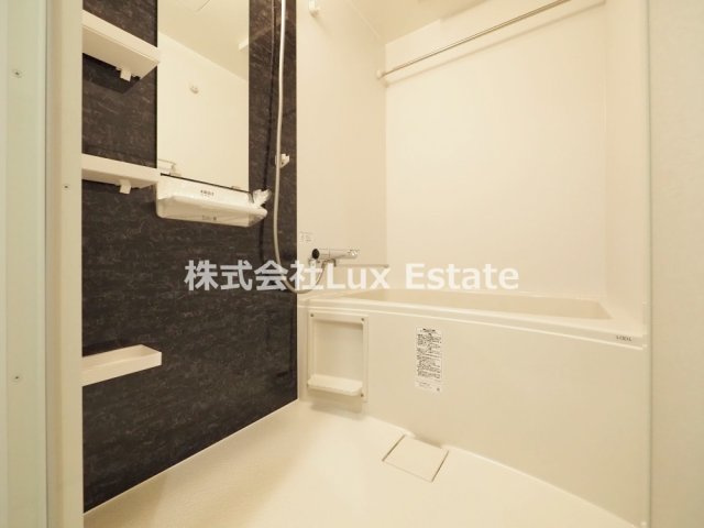 セレニテ谷町四丁目アリエの浴室