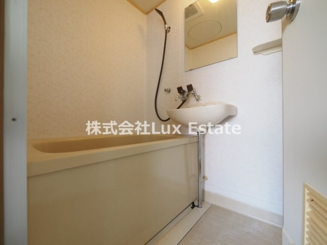 ラパンジール長堀の浴室