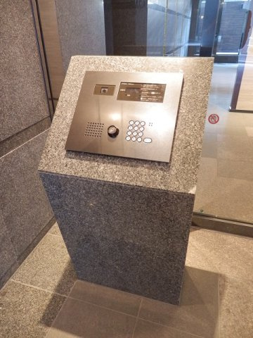 ルーブル板橋区役所前のセキュリティ