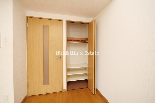 ホープ松屋町住吉の収納