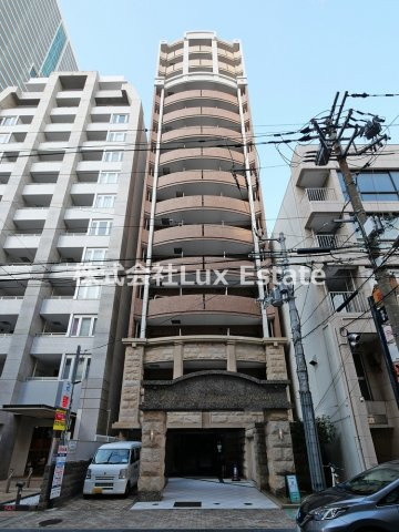 プレサンス本町プライムの外観