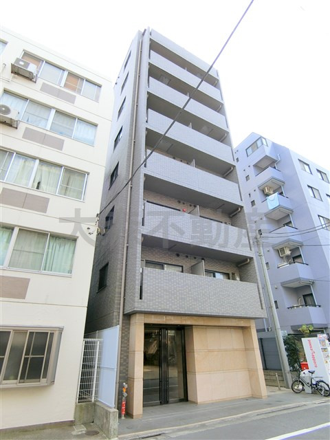 ルーブル大森伍番館の外観