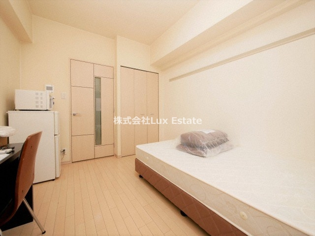 プレサンス本町プライムの洋室
