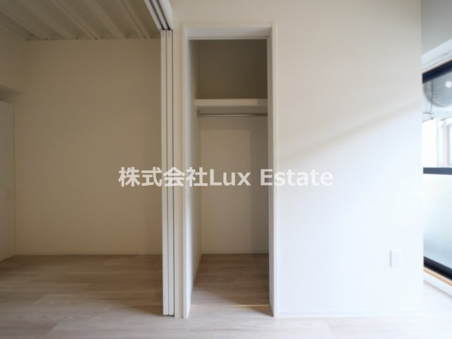 SERENiTE-04の内装