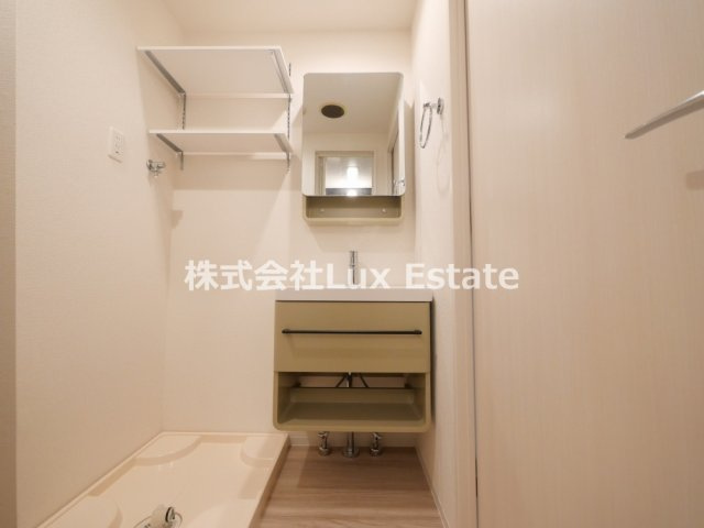 SERENiTE-04の独立洗面台