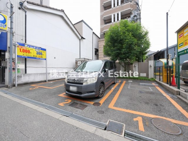 GALLERY谷町の駐車場