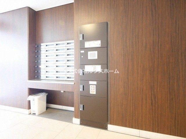 ランティエ茨木大手町のロビー|ロビーです
