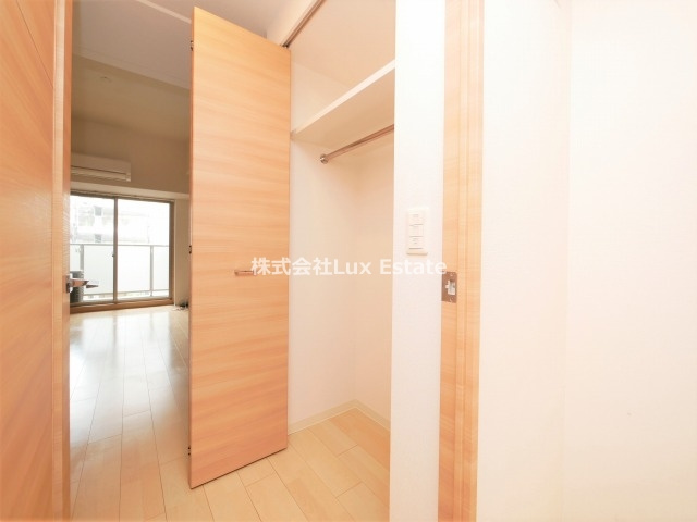 プライムアーバン御堂筋本町の収納