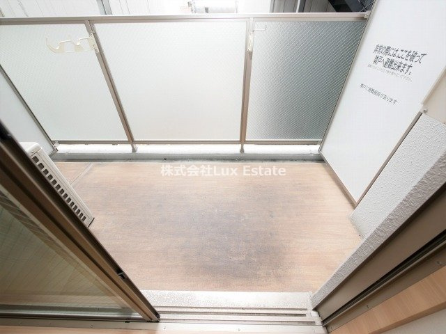 プライムアーバン御堂筋本町のバルコニー