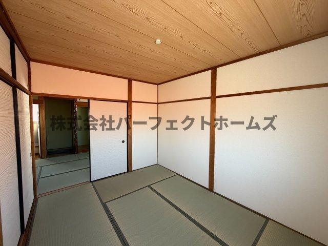 本町戸建　賃貸の和室|日本らしい落ち着いた雰囲気の和室です