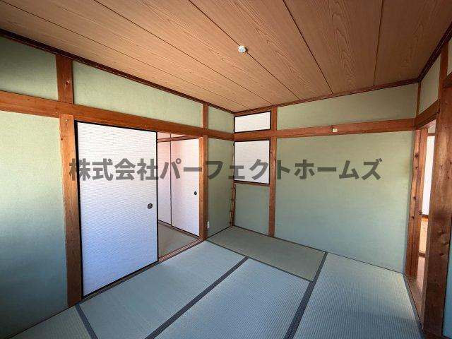 本町戸建　賃貸の和室|和室がひろがる居住スペース