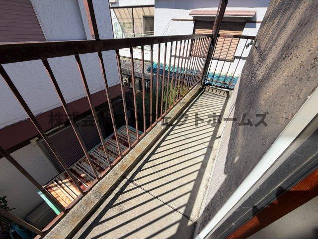本町戸建　賃貸のバルコニー|バルコニーがあります