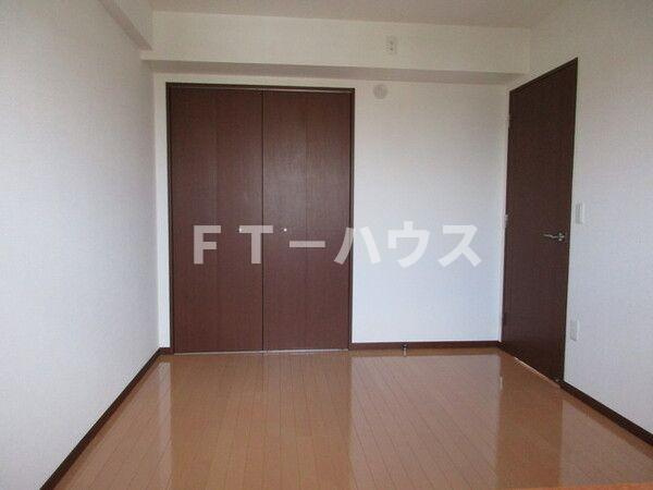 Ｓ−ＦＯＲＴ船橋塚田の収納