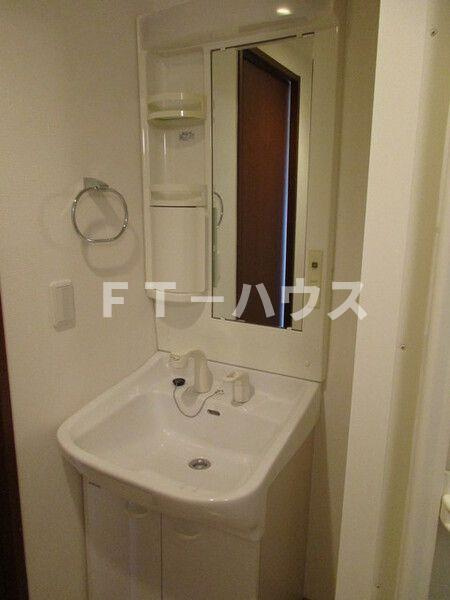 Ｓ−ＦＯＲＴ船橋塚田の洗面所