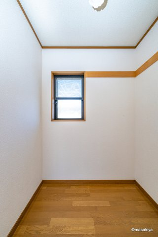 北長池戸建の収納