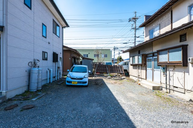 北長池戸建の駐車場
