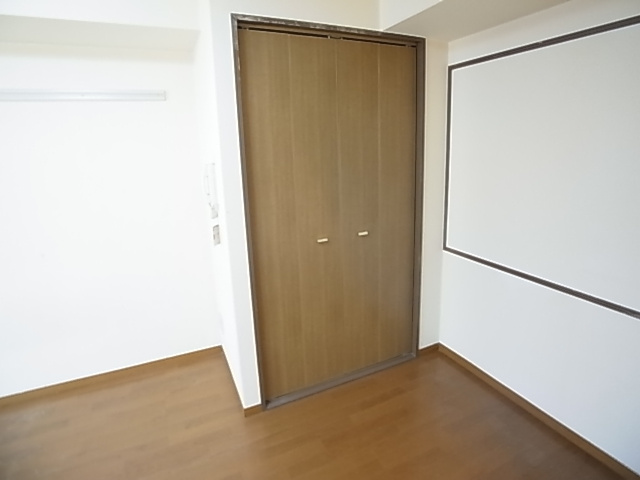 神戸市東灘区御影中町１丁目の賃貸マンションの収納