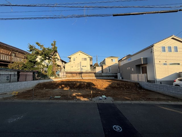 青葉区荏田町の外観