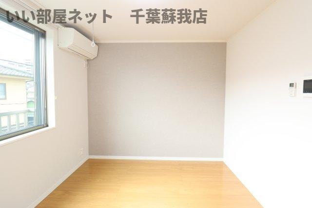 Fullea千葉中央の洋室