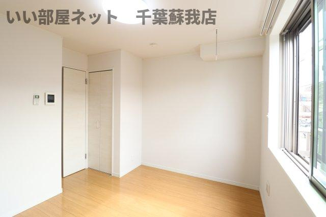 Fullea千葉中央の寝室